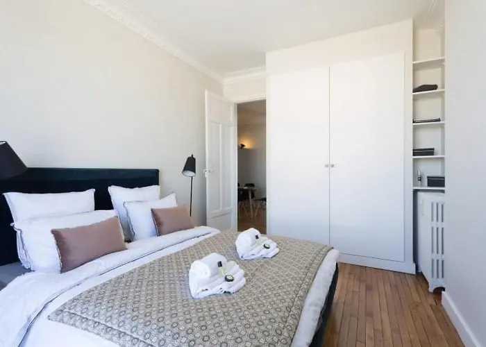 شقة Guestready - Designer - Eiffel Tower View!