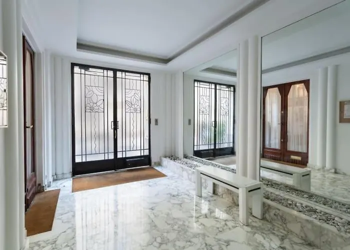 Guestready - Designer - Eiffel Tower View! باريس